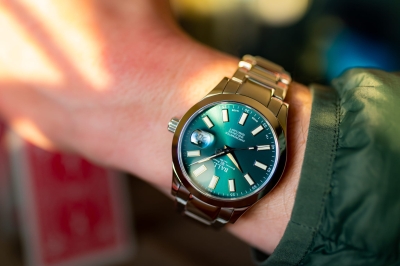 BALL-Marvelight-Chronometer-NM9026C-S6CJ-GR-wrist-6.jpg