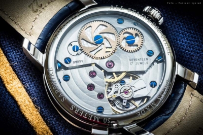 0aerowatch_7timezones_sm-4.jpg