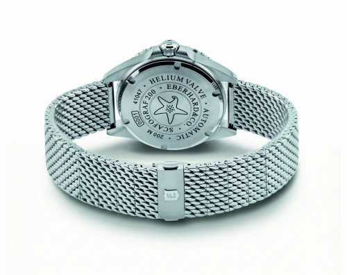 41047 CAM2C_Scafograf 200 MCMLIX_caseback and milanese bracelet_CMYK.jpg