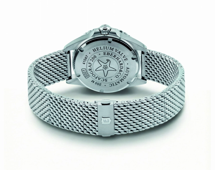 41047 CAM2C_Scafograf 200 MCMLIX_caseback and milanese bracelet_CMYK.jpg